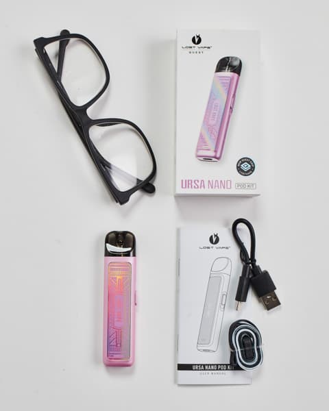 Стартовый комплект Lost Vape Ursa Nano Pod 800 mAh - 2.5 мл. ( Розовый с Рисунком ) Holo Rose Pink