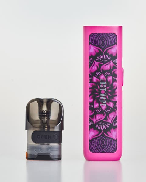 Стартовый комплект Lost Vape Ursa Nano Pod 800 mAh - 2.5 мл. ( Малиновый с Рисунком ) Pink Survivor