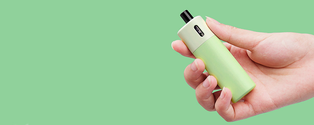 vaptio avocado baby in hands